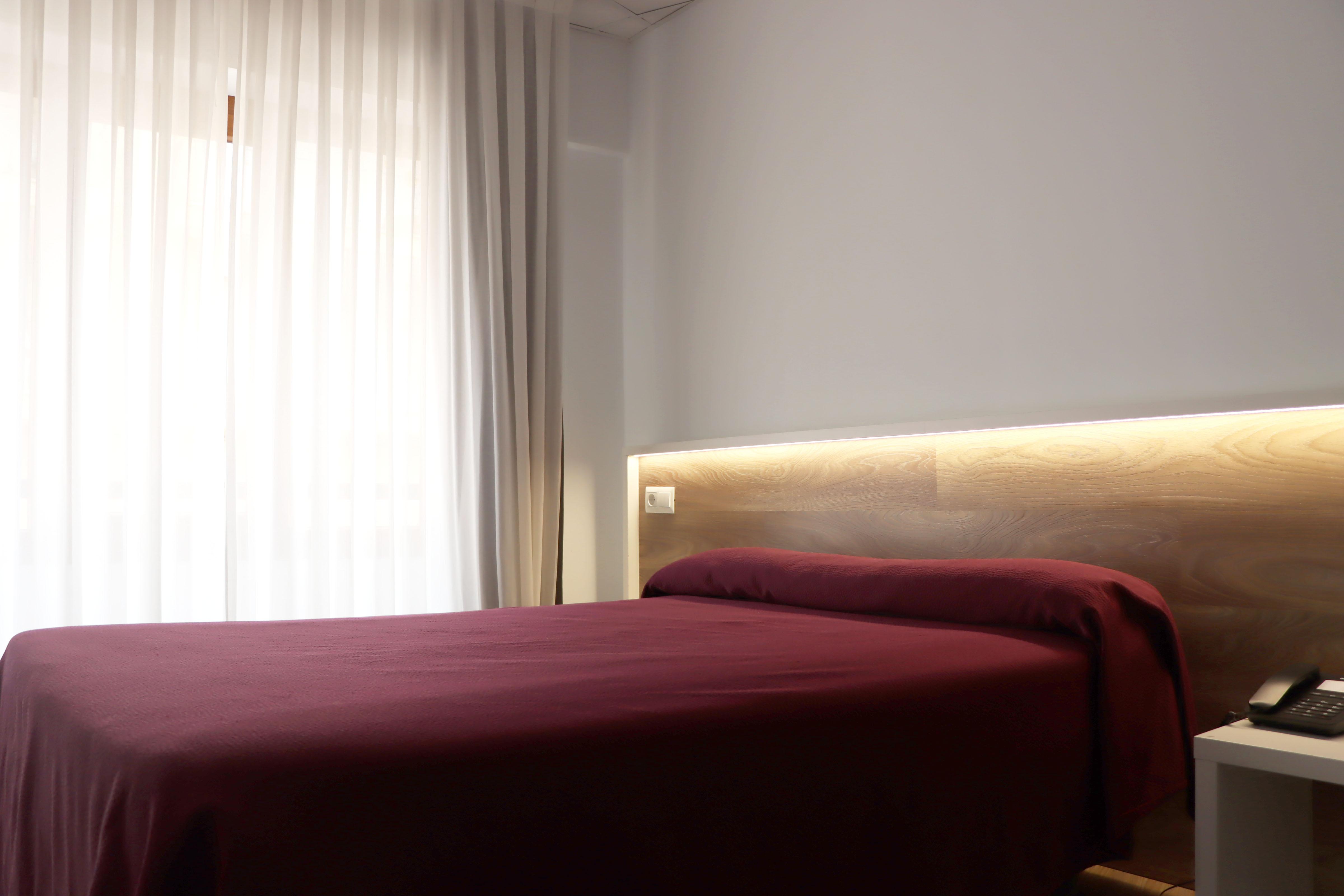 Hotel Xauen มอนตาเนคอส ภายนอก รูปภาพ