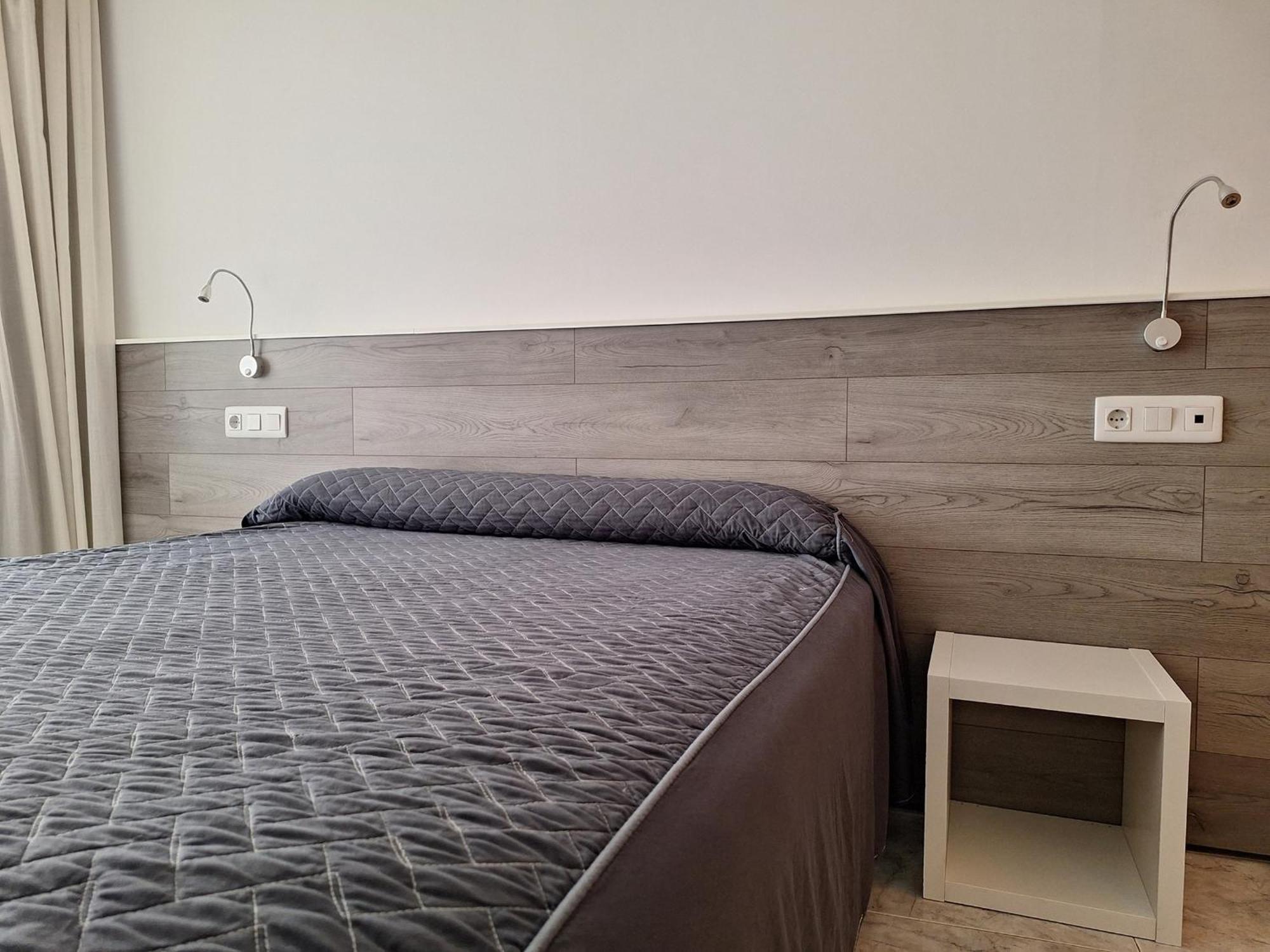 Hotel Xauen มอนตาเนคอส ภายนอก รูปภาพ